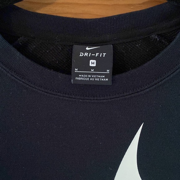 Nike crop sweater size medium - Picture 3 of 14